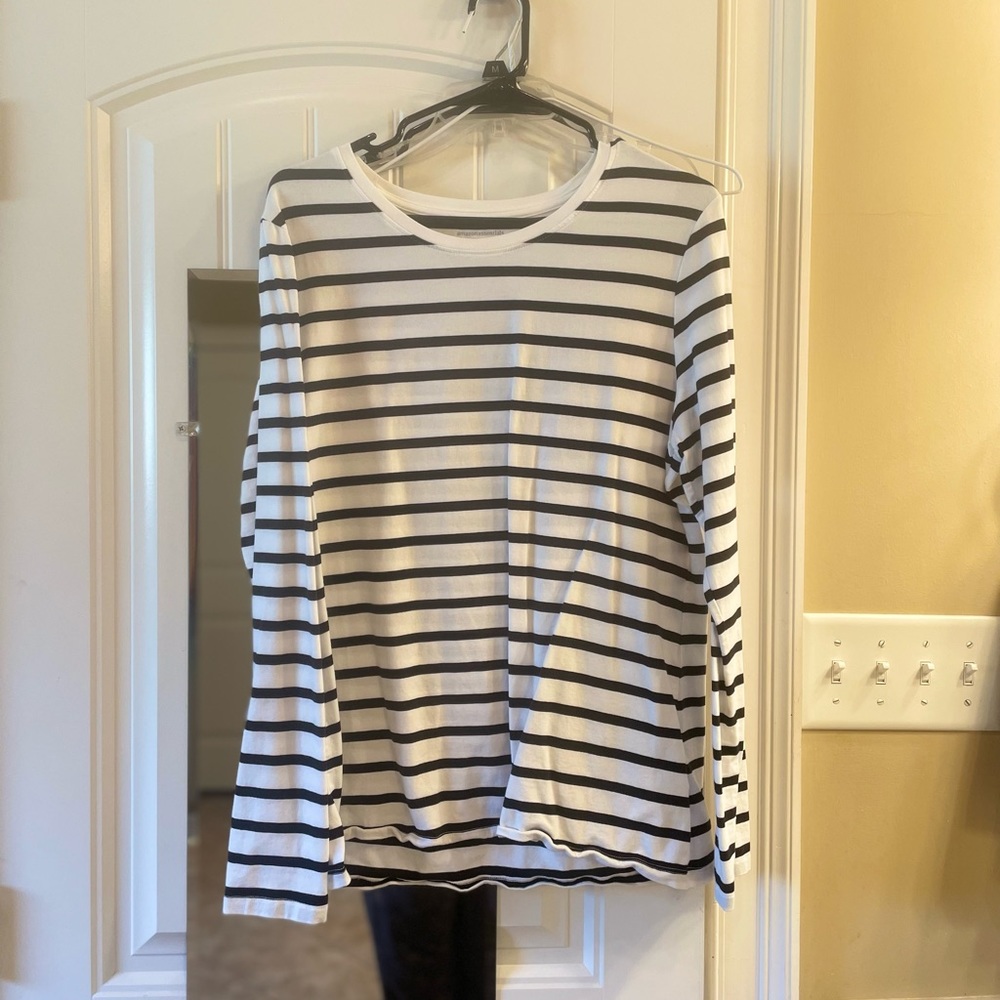 Amazon Essentials Top